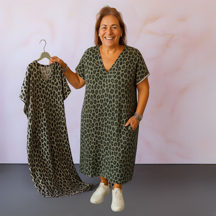 Feline | Jurk met panterprint en V-hals