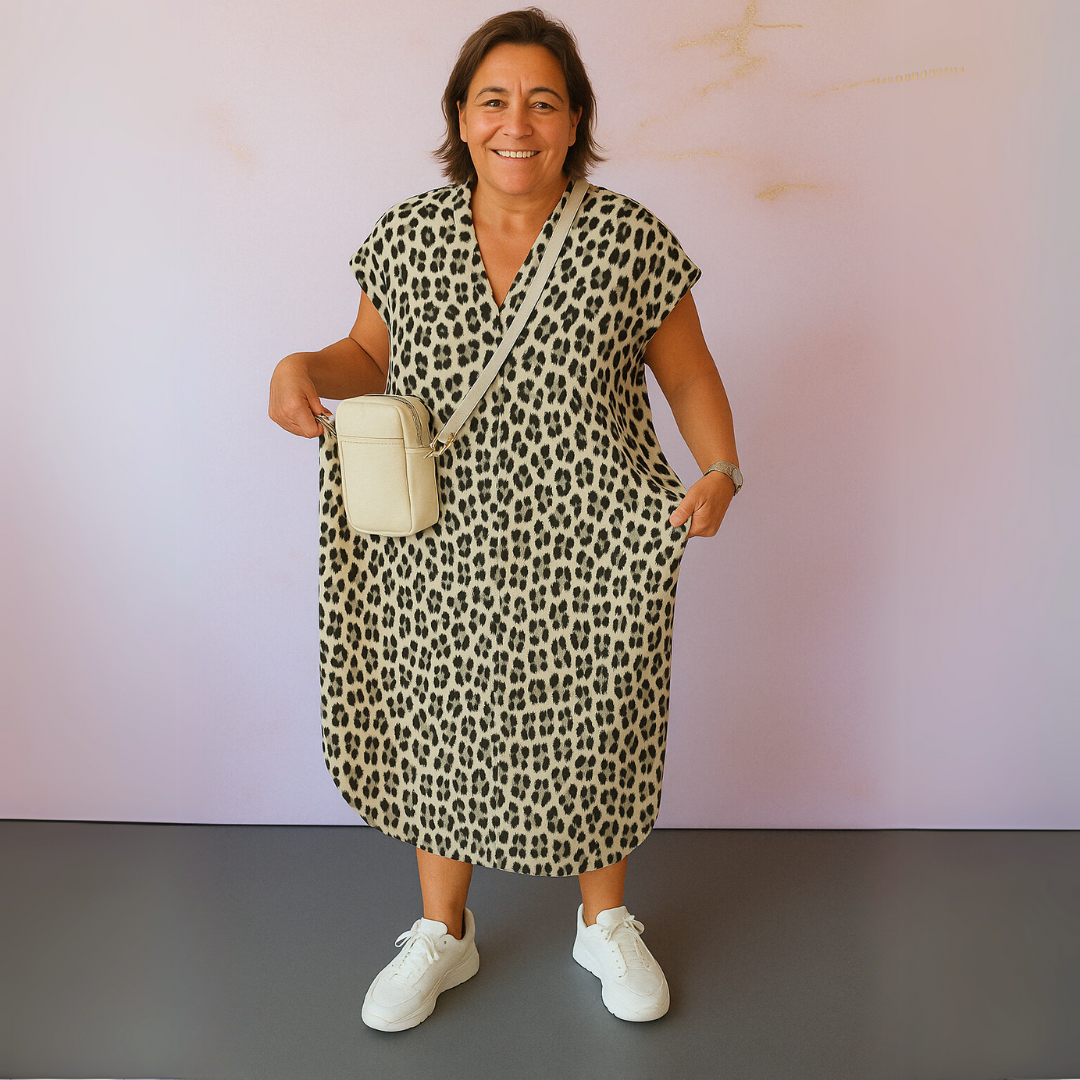 Feline | Jurk met panterprint en V-hals