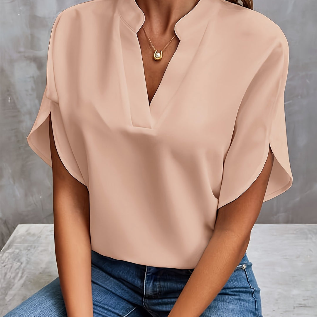 Mieke™ | Effen blouse met V-hals