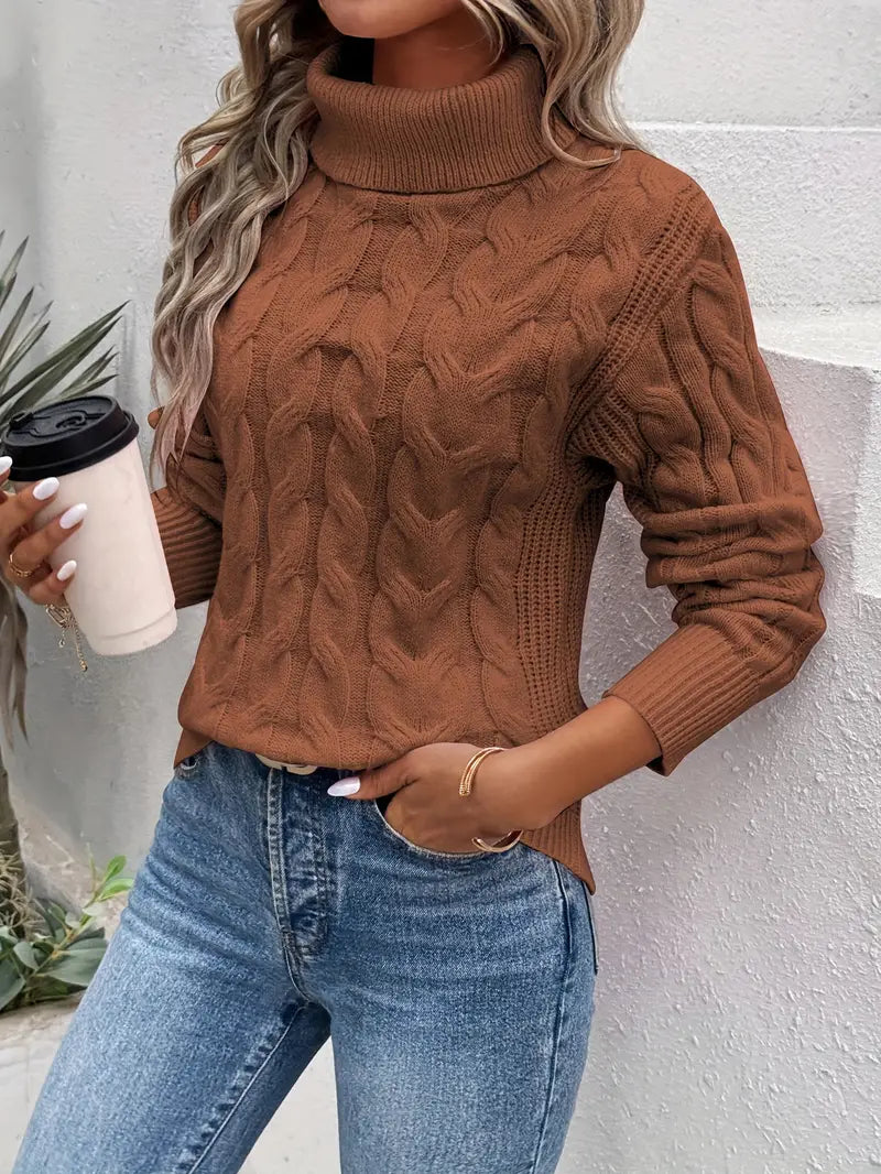 Nikki - Cable Sweater