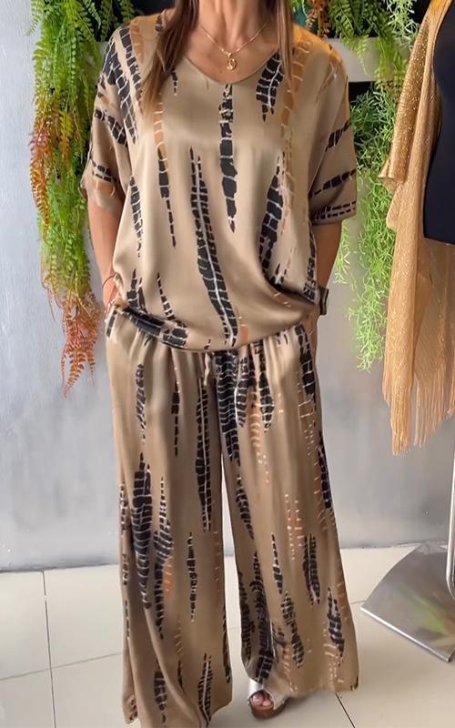 Isabella | Zomers tweedelig pak met ronde hals