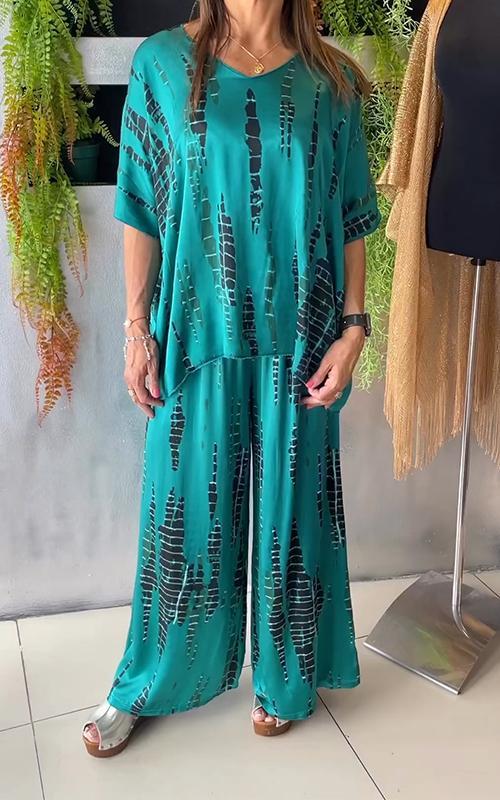 Isabella | Zomers tweedelig pak met ronde hals